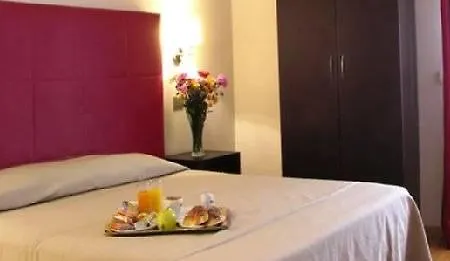 Target 3* Roma